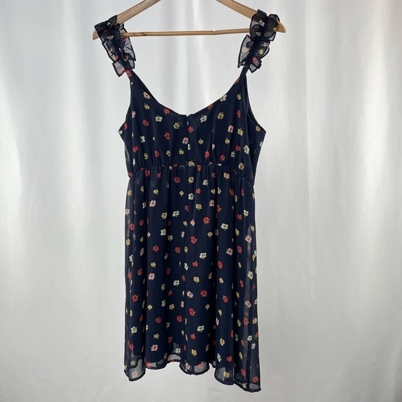 Madewell Ruffle-Strap‎ Wrap Dress in Confetti Floral Size 4 - Picture 6 of 9
